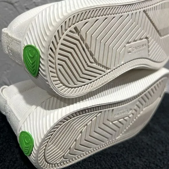 🔥🔥 CARIUMA OCA Low Top Off-White Canvas Sneakers Shoes Women Sz 8 - EUC