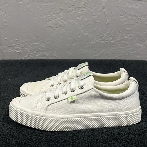 🔥🔥 CARIUMA OCA Low Top Off-White Canvas Sneakers Shoes Women Sz 8 - EUC