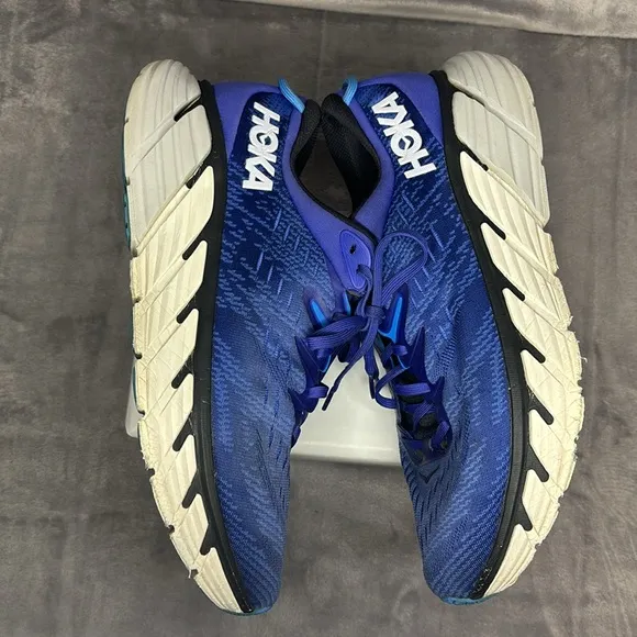 🔥🔥🔥 Hoka ONE ONE Men's Running Shoes Size: 11.5D🔥🔥🔥
