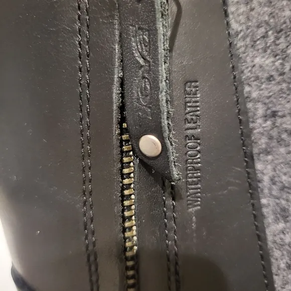 😍 NEW Teva Waterproof Leather Boots with Wool Accent! Unique must see! Size 5.5