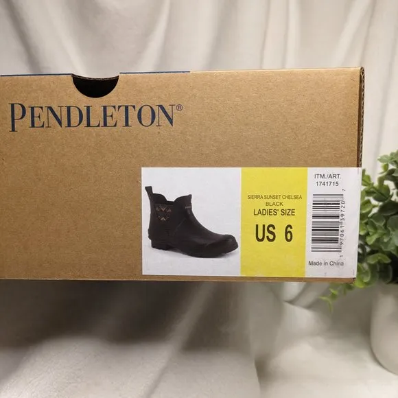 🌸 Pendleton Chelsea Patterned Rainboot Waterproof &amp; Traction Sole Black SIZE 6