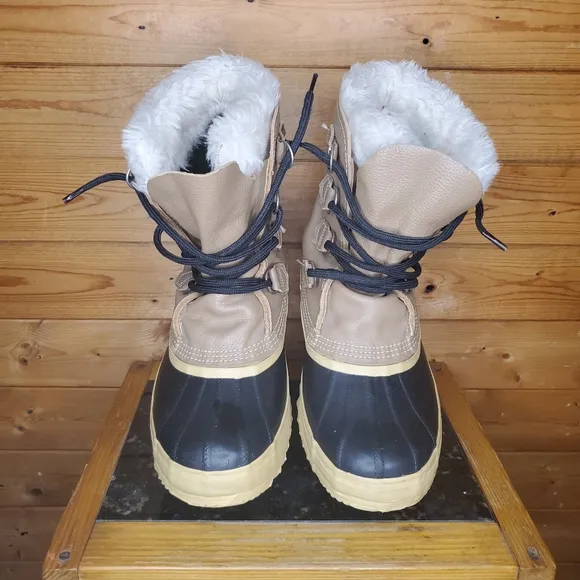 ❤️ SOREL Snow Winter black and tan boots waterproof warm size 9