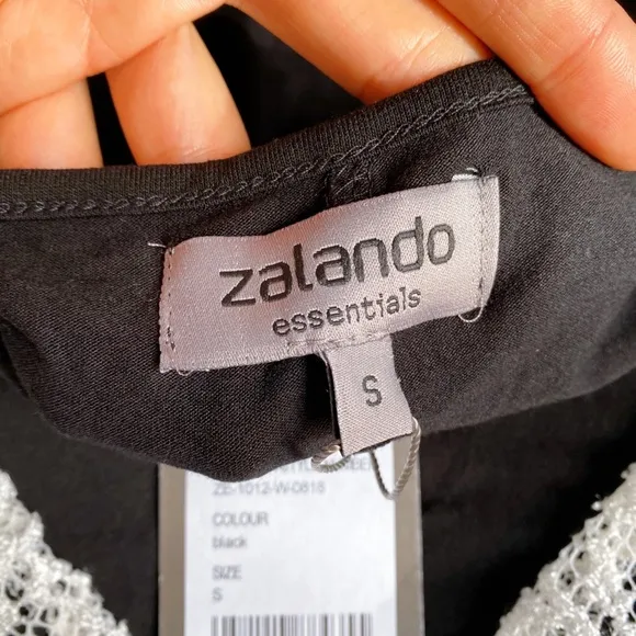 🖤 ZALANDO BLACK WHITE LACE FLOWY MIDI DRESS!