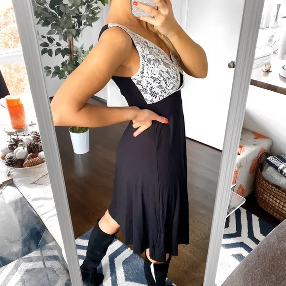 🖤 ZALANDO BLACK WHITE LACE FLOWY MIDI DRESS!
