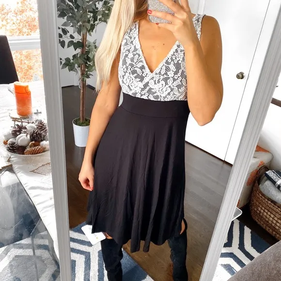 🖤 ZALANDO BLACK WHITE LACE FLOWY MIDI DRESS!