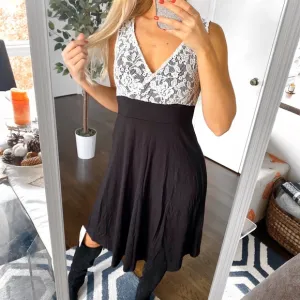 🖤 ZALANDO BLACK WHITE LACE FLOWY MIDI DRESS!