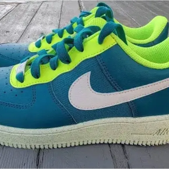 2022 Nike Kids Air Force 1 Shoes - Teal and Neon Yellow Unisex Size 4.5