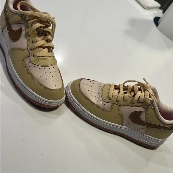 3y sneakers