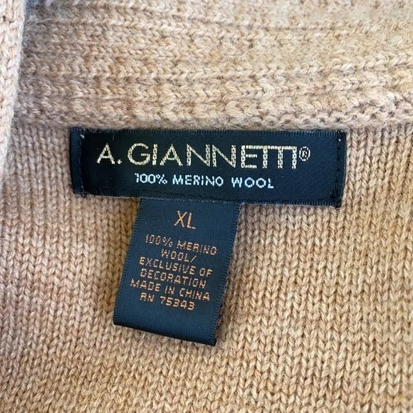 A.‎ Giannetti Merino Wool Cardigan