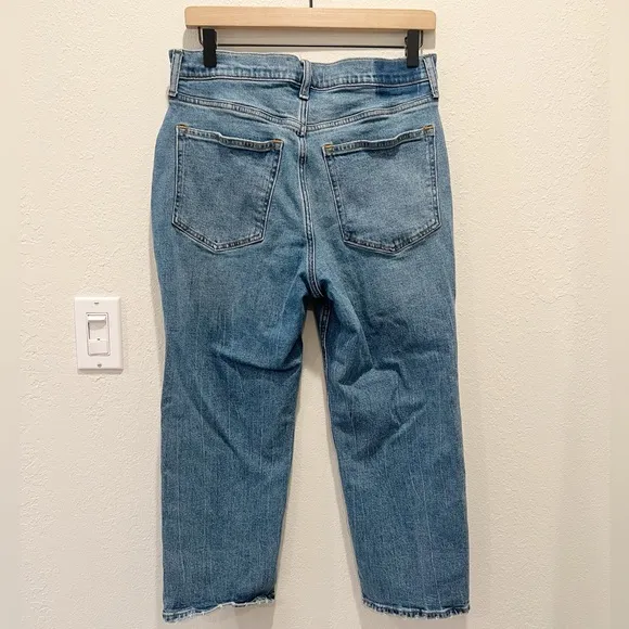 ABERCROMBIE &amp; FITCH Ultra High Rise Ankle Straight Jeans Medium Wash 30XS