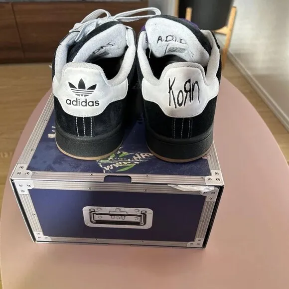 ❤😊Adidas CAmpus Korn Black white Samba Sneakers