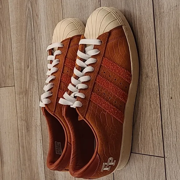 ADIDAS Consortium 10th Anniversary Superstar 80V FP x Footpatrol Sz 9.5 Sneakers