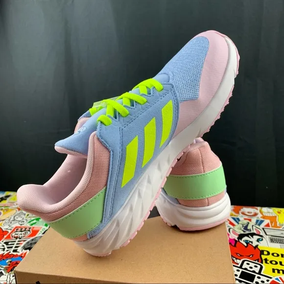 Adidas Forta Faito Pastel Runners Size 5.5 Youth / 7 Womens