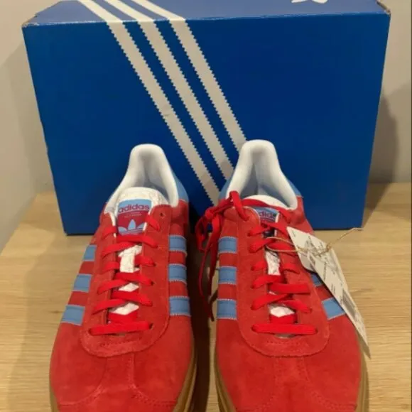 Adidas Gazelle - Red/Blue Sneakers