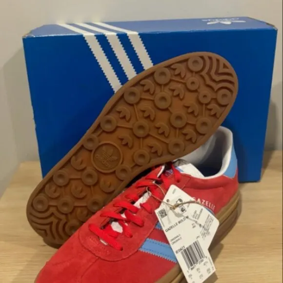 Adidas Gazelle - Red/Blue Sneakers