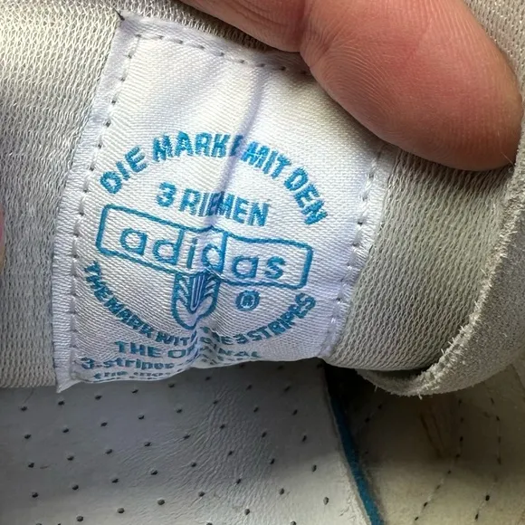 Adidas Men’s Tokio Solar Human Made White Navy Sneakers with Flaws- Size 9