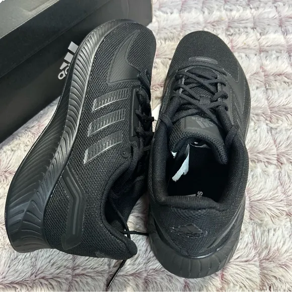 ADIDAS Men'sRunFalcon All Black Sneakers size 9