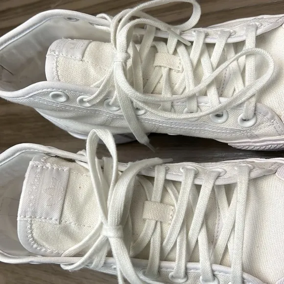 ADIDAS NEZZA TREK SHOES WOMENS 6.5