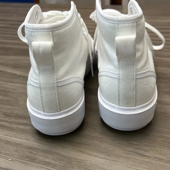 ADIDAS NEZZA TREK SHOES WOMENS 6.5