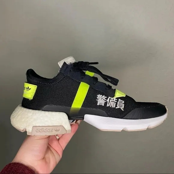𝅺adidas POD-S3.1 Traffic Warden Running Shoes