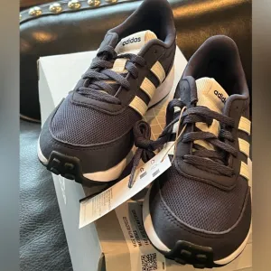Adidas  run 70’s sneakers kids 12