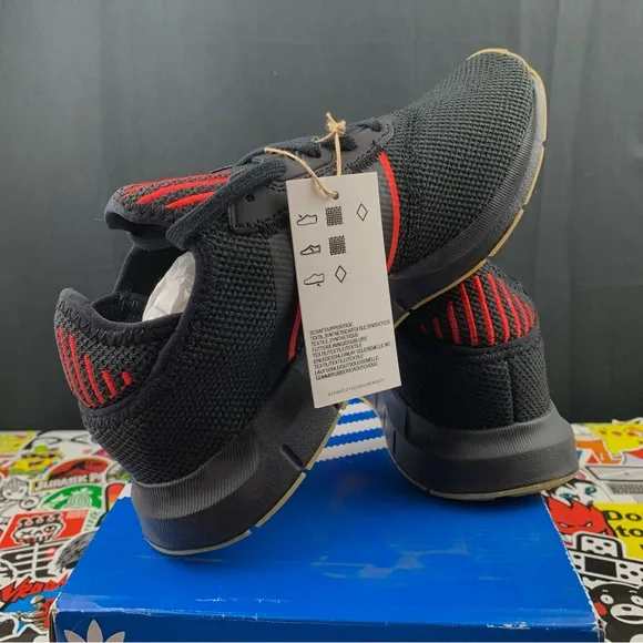 Adidas Run Swift X Red Line 6.5 Women's / 5 Mens