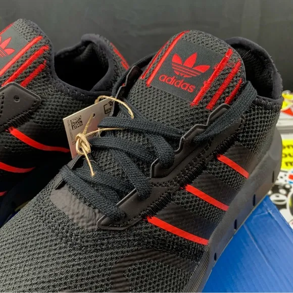 Adidas Run Swift X Red Line 6.5 Women's / 5 Mens