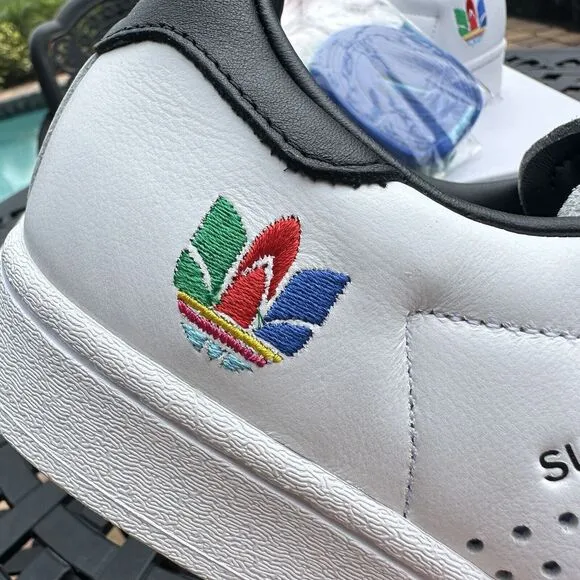 Adidas Superstar Colorful Trefoil Men's Athletic Shoes Cloud White FW5388 Size 8