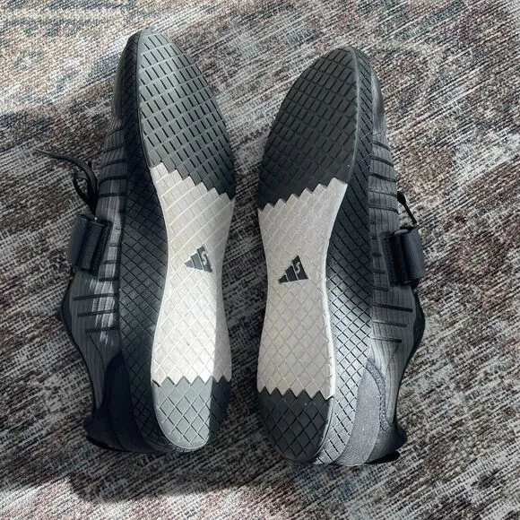 Adidas The Total Shoes Black/White/Gray Men’s Size 13 Training Lifting EUC