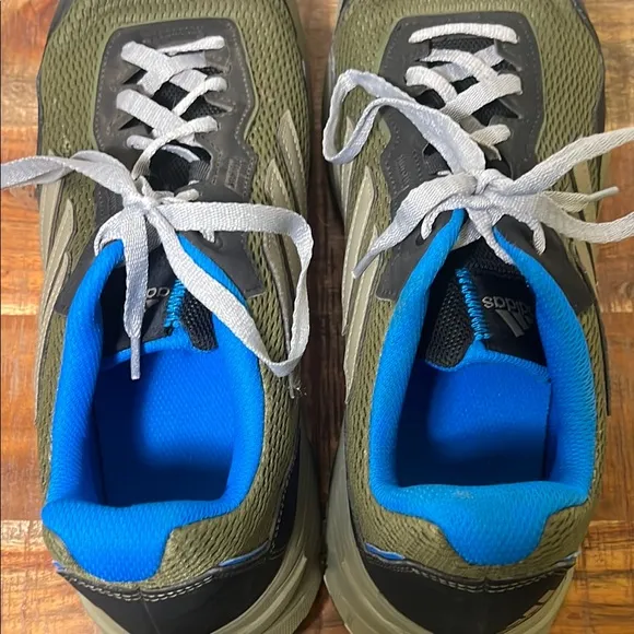 Adidas Tracefinders Men's Green Shoes, Size 13