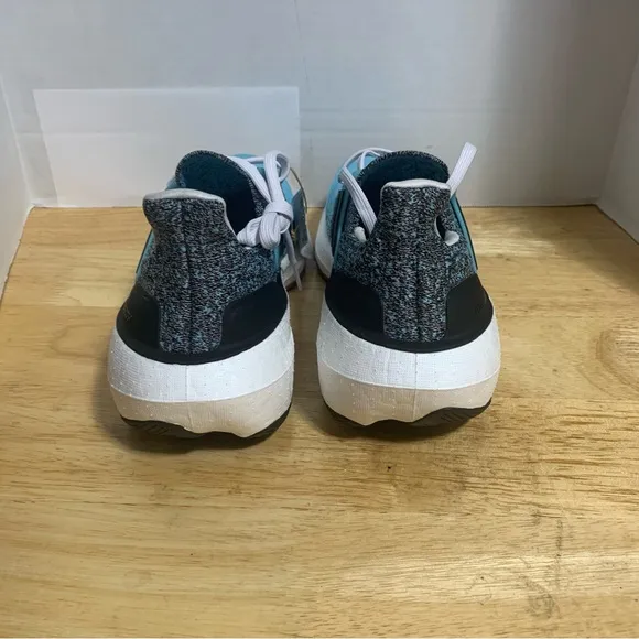 adidas Ultraboost Light Running Shoes Size 8.5 Mens Womens 9.5 Blue White IE1694