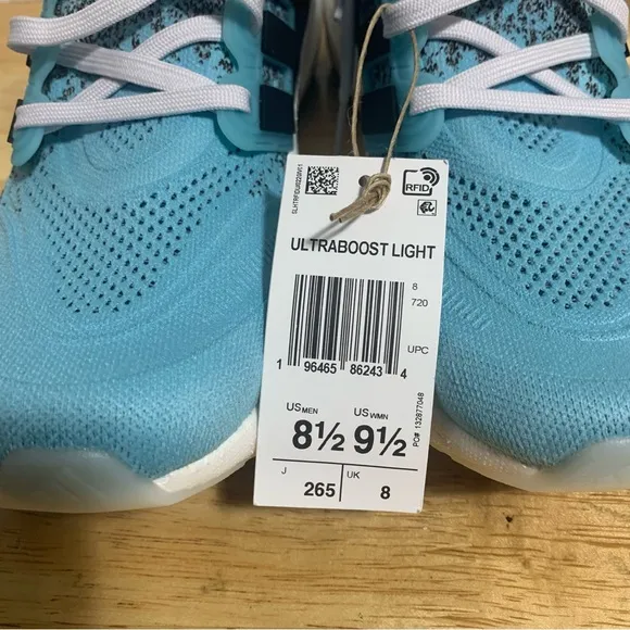 adidas Ultraboost Light Running Shoes Size 8.5 Mens Womens 9.5 Blue White IE1694
