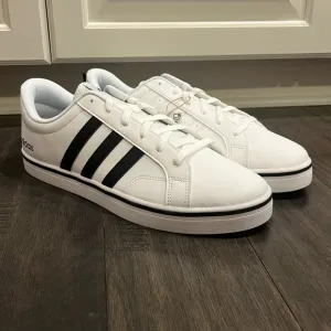 Adidas VS Pace 2.0 shoes sneakers new HP6010 Mens Size 11.5