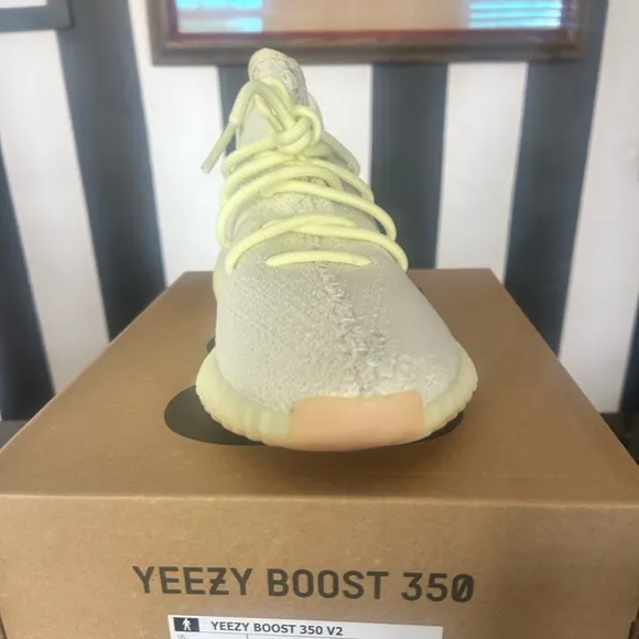 Adidas Yeezy Boost 350 V2 - lime/yellow