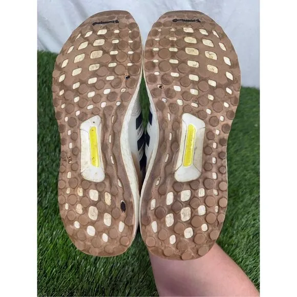 adidas Womens UltraBoost 4.0 Show Your Stripes Cloud White Size 8 US BB6492