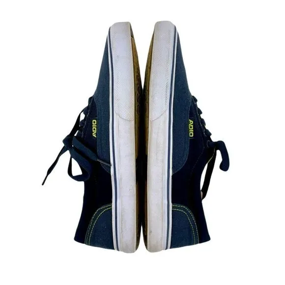 Adio Low Canvas Shoes