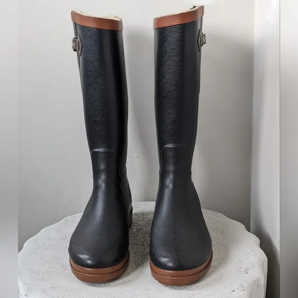 Agile Aiglentine Winter/Rain Boots in Blue Marine/Amber