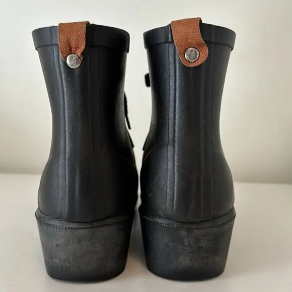 Aigle Miss Juliette Bottillon lace up rain boots in black size 40