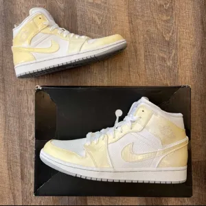 Air Jordan 1 Phat White Wolf Grey