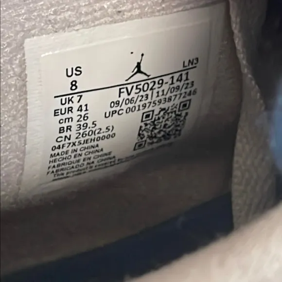 Air Jordan 4 Retro 2024 Military Blue Industrial Blue