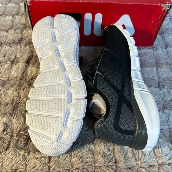 All Black Fila PrimeForceSneakers Size 6