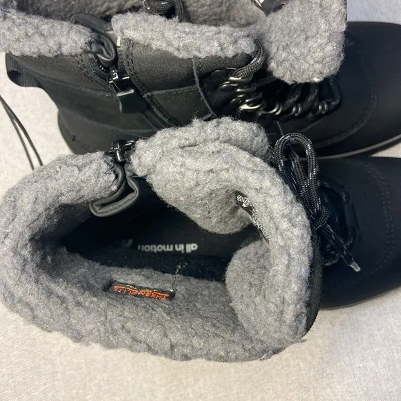 All in Motion Men's Rowan Waterproof Winter Boots Black Size 8. New.