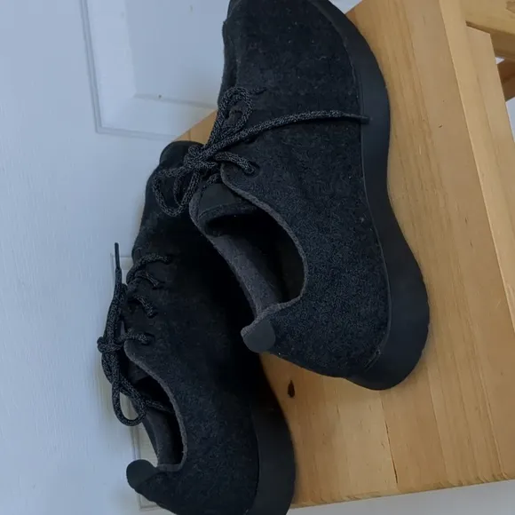 Allbirds Mens Wool Runners Size 12 In All Black Sneakers
