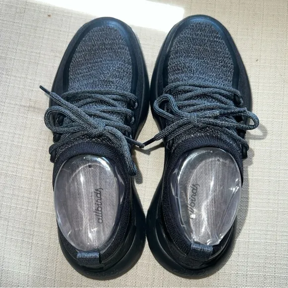 Allbirds Women's Trail Runners SWT Charcoal Size 7.5M EXCELLENT