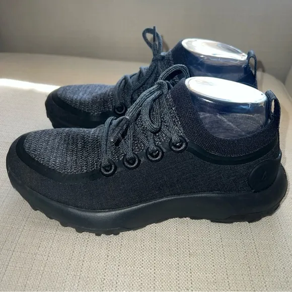 Allbirds Women's Trail Runners SWT Charcoal Size 7.5M EXCELLENT