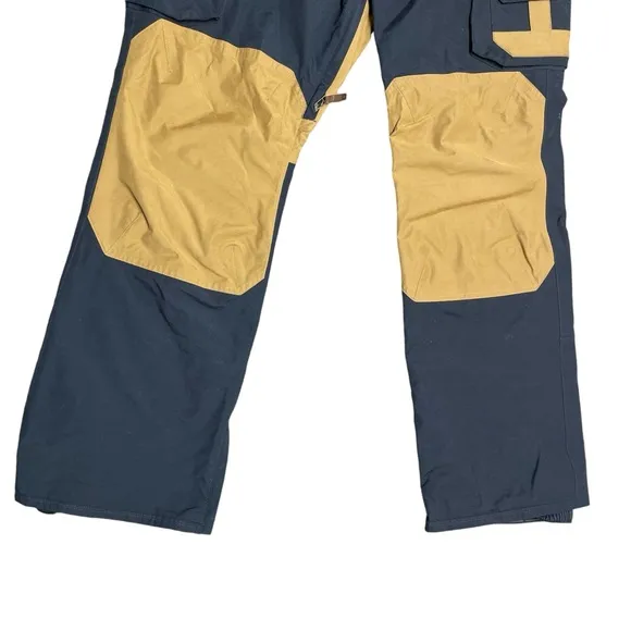 Analog Clothing Co. Men’s Black L Ruck Shell Snowboard Pant in EUC