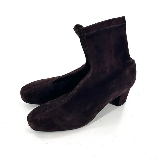 Aquatalia Leonora Suede Boots 9 Chocolate Brown NWOT Ankle Booties Zip Academia