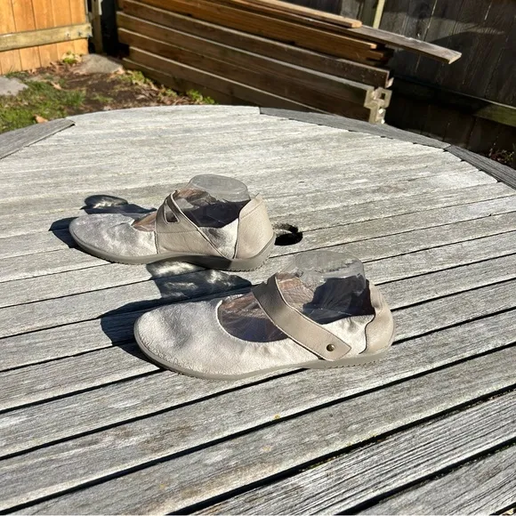 Arcopedico Cosmo Women's Size 43 US‎ 12 Mary Jane Taupe Comfort Shoes