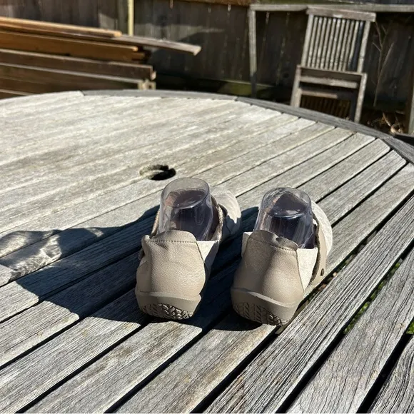 Arcopedico Cosmo Women's Size 43 US‎ 12 Mary Jane Taupe Comfort Shoes