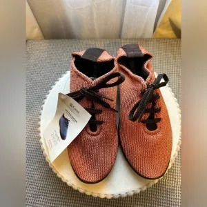 Arcopedico  Sneaker Women's Knit Comfort Shoes Size 38New